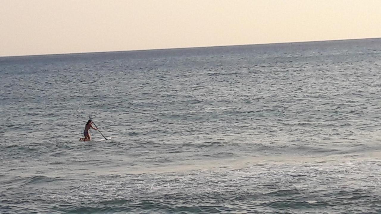 Rodia Beach Suites Kokkinos Pirgos Pokoj fotografie